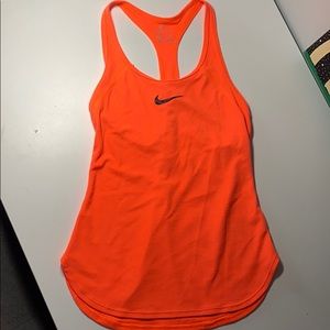 Nike workout tank